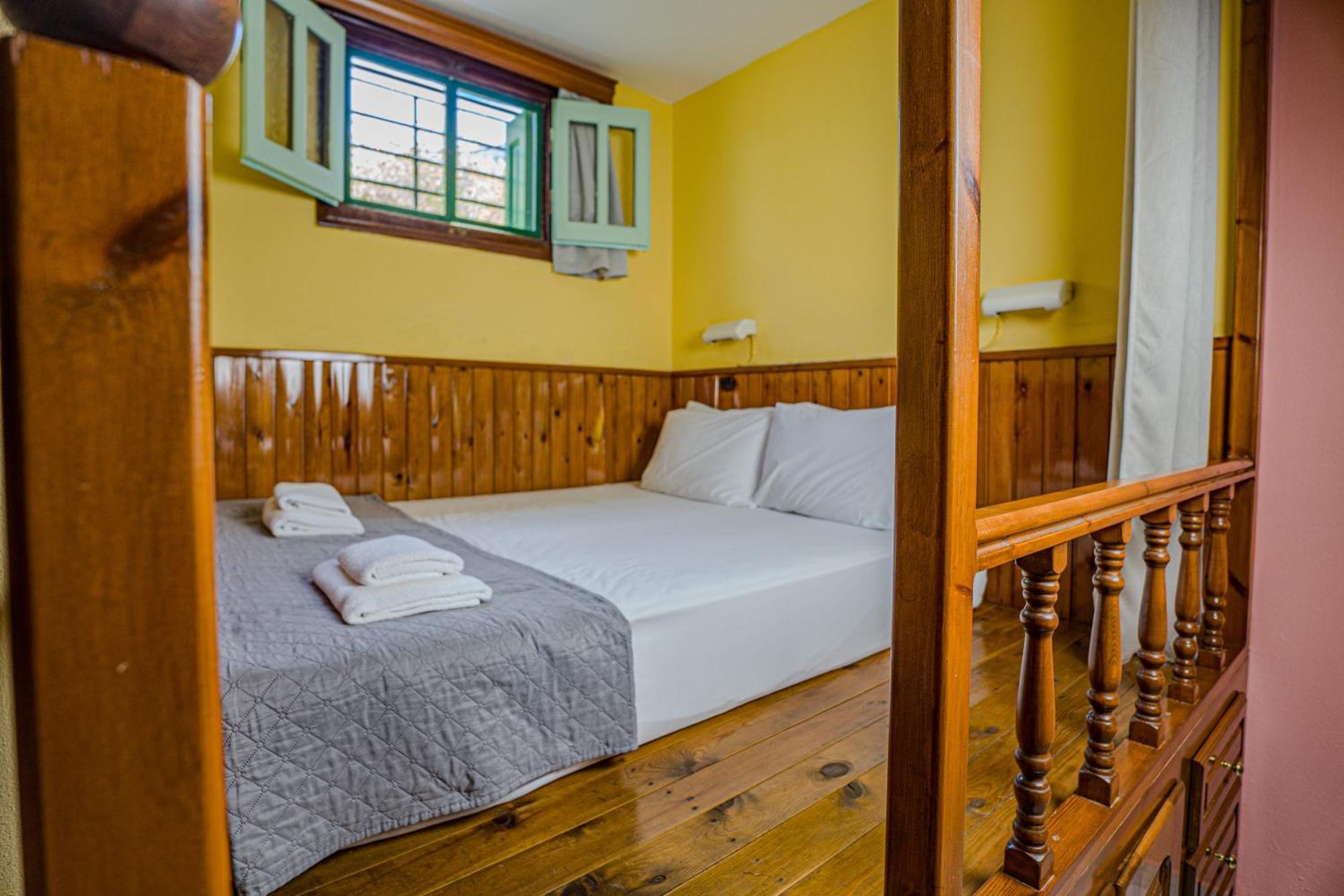 Symi Garden Studios Экстерьер фото